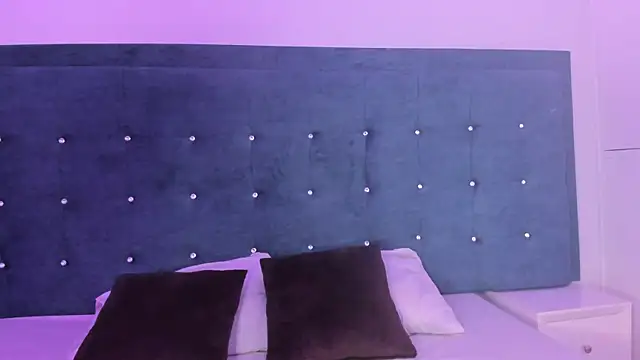 LiilyAdams online show from 6, 10, 2025