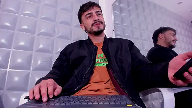 Jack Daniel   online show from 14, 10, 2025