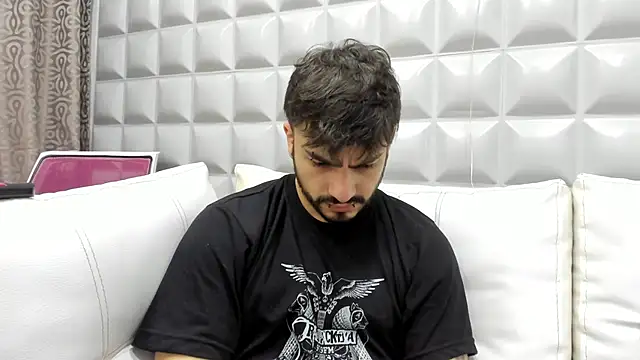 Jack Daniel   online show from 4, 11, 2025