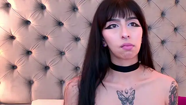 LaylaaDoll online show from 4, 12, 2025