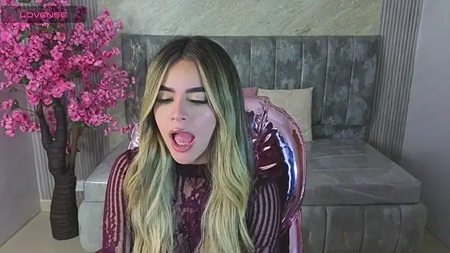 lilith4 s online show from 1, 11, 2025