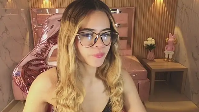 lilith4 s online show from 20, 12, 2025