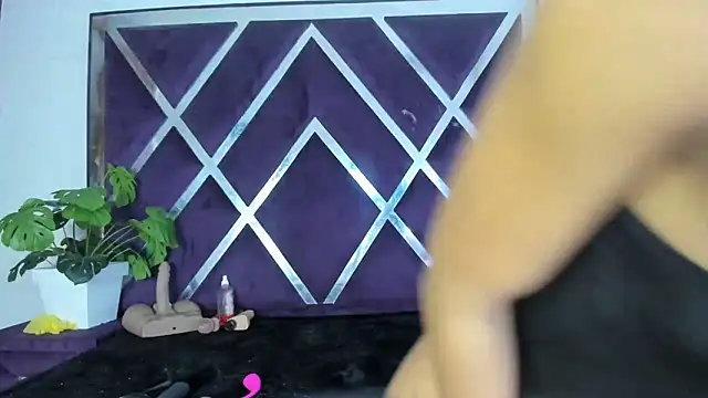 angelkyraasm online show from 11, 3, 2026