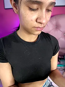 Isabella-Teen online show from 4, 10, 2025