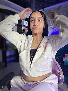 Isabella-Teen online show from 8, 2, 2026