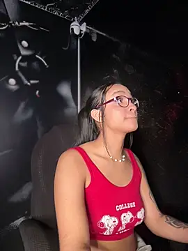 Isabella-Teen online show from 16, 5, 2026
