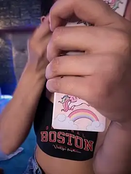 Isabella-Teen online show from 18, 9, 2025