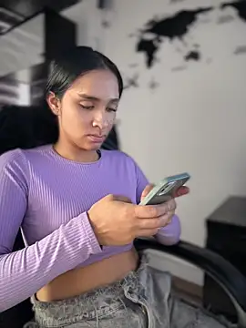 Isabella-Teen online show from 12, 5, 2026