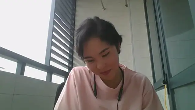 JennyCarpenter online show from 1, 10, 2025