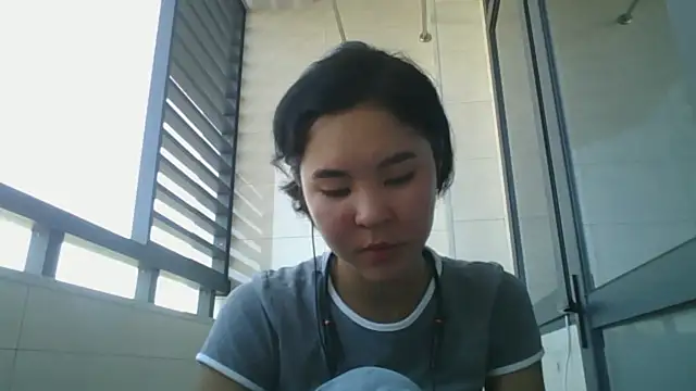 JennyCarpenter online show from 10, 10, 2025