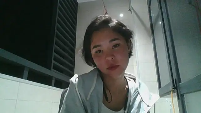 JennyCarpenter online show from 24, 9, 2025