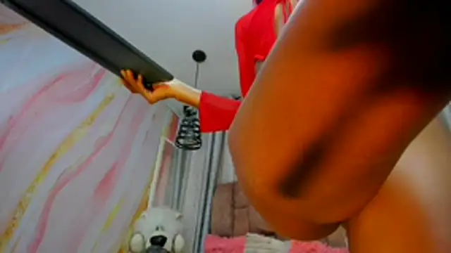 alix noa online show from 6, 11, 2025