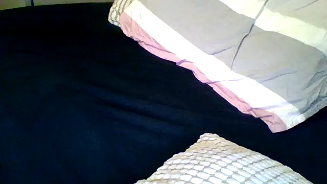 maxh08625 online show from 28, 9, 2025