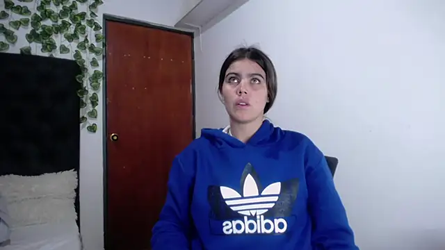 isabel 09 online show from 5, 11, 2025