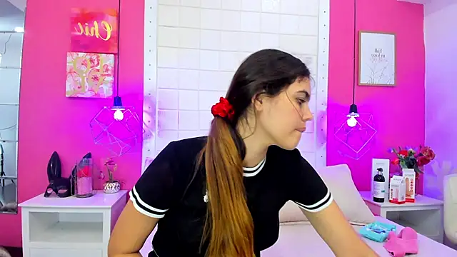 isabel 09 online show from 24, 6, 2026