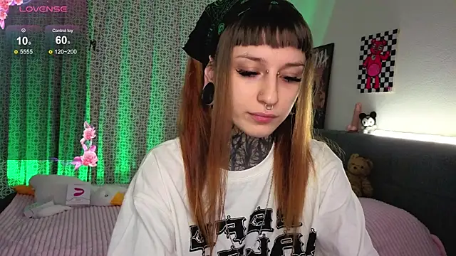 LilithPoison online show from 23, 10, 2025