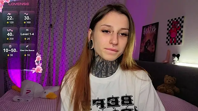 LilithPoison online show from 15, 10, 2025