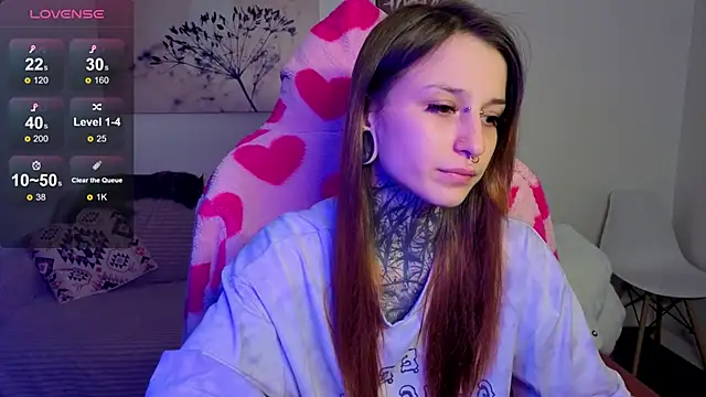 LilithPoison online show from 1, 10, 2025