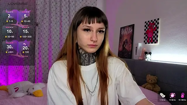 LilithPoison online show from 17, 12, 2025