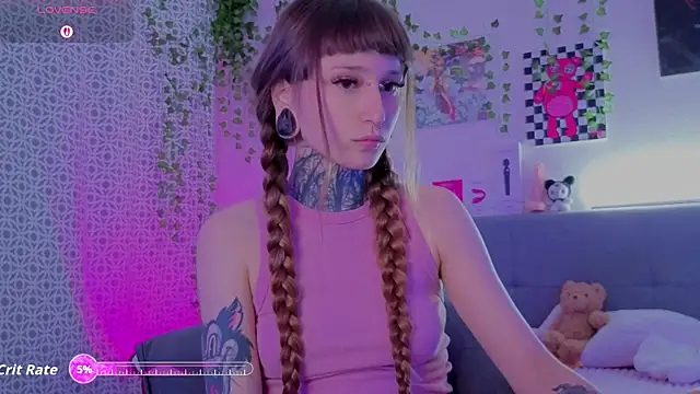 Snapshot of LilithPoison chatting on 15, 7, 2026 LilithPoison online show from 15, 7, 2026