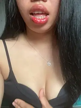 Rose-babyx online show from 8, 7, 2026