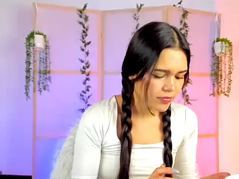 ElaMoon  online show from 13, 3, 2026