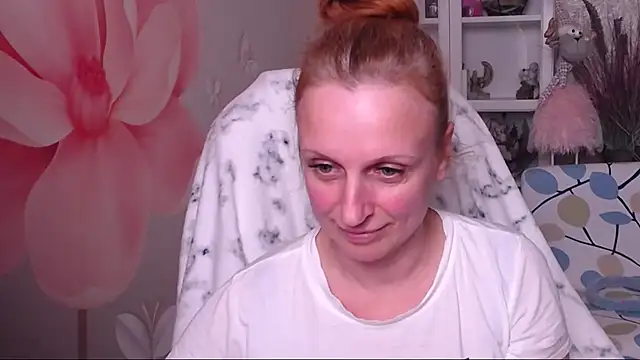 Snapshot of Venus_love1 chatting on 29, 4, 2026 Venus love1 online show from 29, 4, 2026