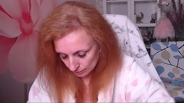 Snapshot of Venus_love1 chatting on 30, 4, 2026 Venus love1 online show from 30, 4, 2026