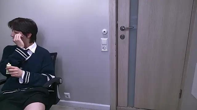 HeejinWang online show from 23, 3, 2026