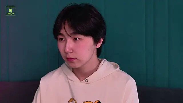 HeejinWang online show from 23, 6, 2026