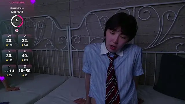 HeejinWang online show from 6, 4, 2026