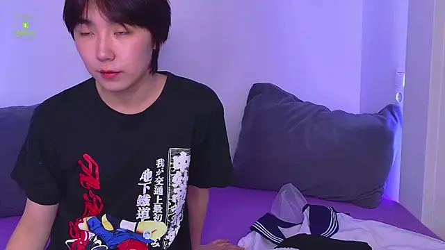 HeejinWang online show from 4, 4, 2026