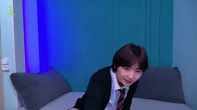 HeejinWang online show from 12, 4, 2026