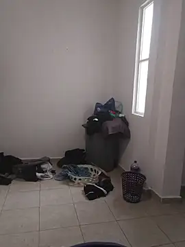 agnesvela online show from 5, 4, 2026