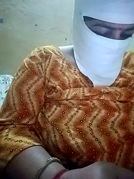 Snapshot of Love-890 chatting on 17, 10, 2025 Love-890 online show from 17, 10, 2025