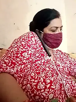 Snapshot of Love-890 chatting on 1, 11, 2025 Love-890 online show from 1, 11, 2025