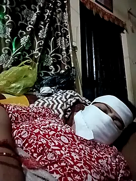 Snapshot of Love-890 chatting on 5, 11, 2025 Love-890 online show from 5, 11, 2025