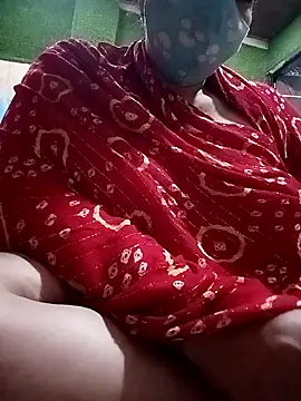 Snapshot of Love-890 chatting on 5, 10, 2025 Love-890 online show from 5, 10, 2025