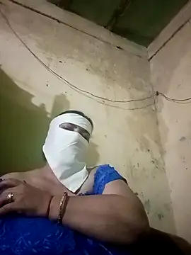 Snapshot of Love-890 chatting on 18, 10, 2025 Love-890 online show from 18, 10, 2025