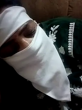 Snapshot of Love-890 chatting on 3, 11, 2025 Love-890 online show from 3, 11, 2025