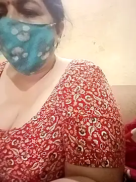 Snapshot of Love-890 chatting on 7, 10, 2025 Love-890 online show from 7, 10, 2025