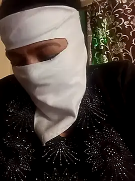 Snapshot of Love-890 chatting on 28, 11, 2025 Love-890 online show from 28, 11, 2025