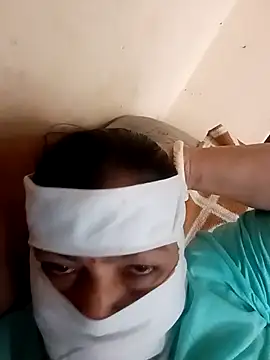 Snapshot of Love-890 chatting on 14, 11, 2025 Love-890 online show from 14, 11, 2025