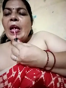 Snapshot of Love-890 chatting on 4, 10, 2025 Love-890 online show from 4, 10, 2025