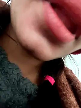 Aaisha-16 online show from 9, 1, 2026