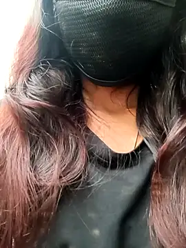 Aaisha-16 online show from 24, 9, 2025