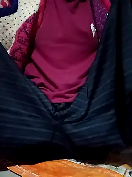 Aaisha-16 online show from 3, 12, 2025