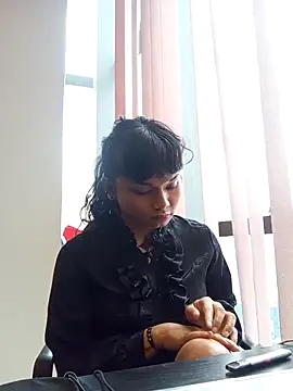 estradiolist online show from 25, 3, 2026