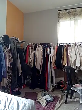 estradiolist online show from 29, 3, 2026