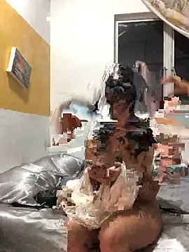 Snapshot of estradiolist chatting on 18, 9, 2025 estradiolist online show from 18, 9, 2025